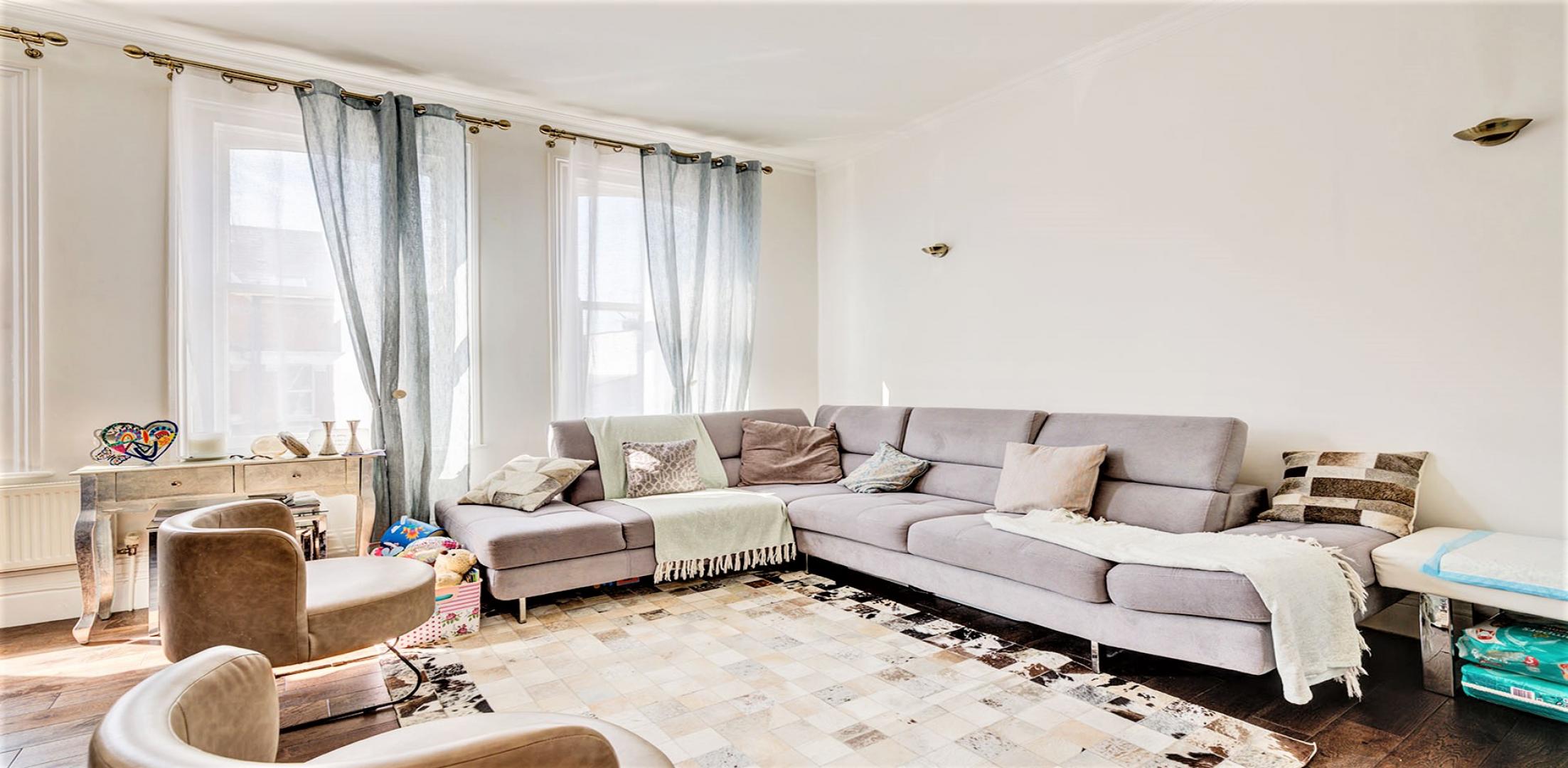 			3 Bedroom, 1 bath, 1 reception Apartment			 Mill Lane, WEST HAMPSTEAD